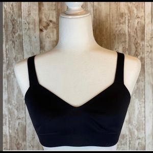 Lululemon Hold True Bra (34D, fits like 32D)